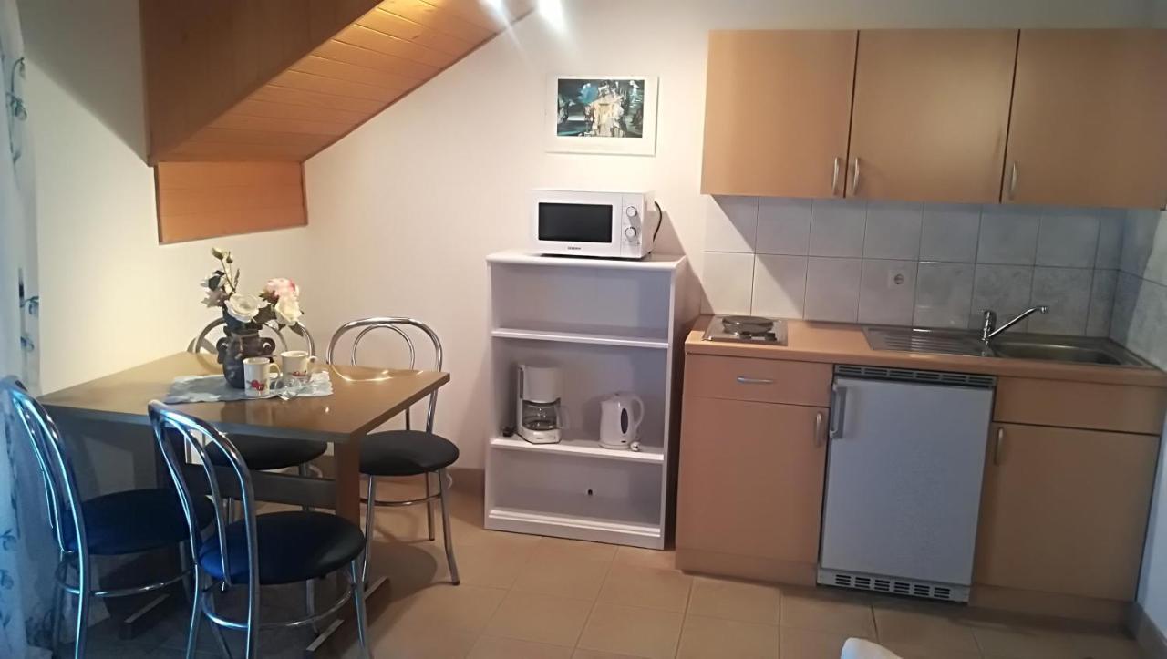 Apartments Pod Rodico ボヒニュスカ・ビストリツァ エクステリア 写真